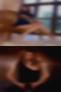 Medium lonely and horny size naked girls.