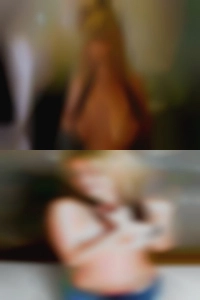 Active senior pussy sexy good woman.