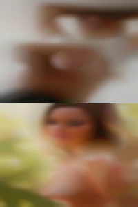 Genuine nude woman - Fun - No drama.